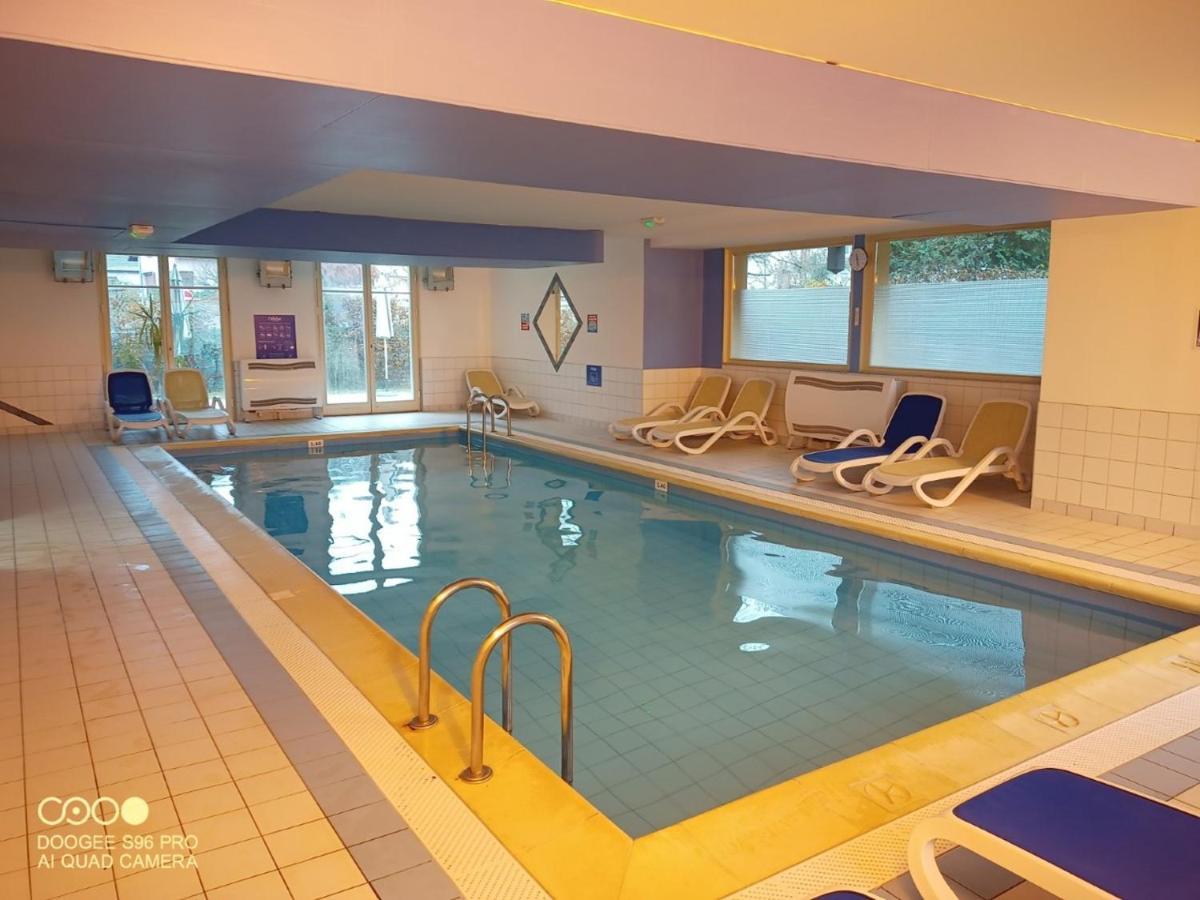 Bergheim Piscine Apartment Exterior photo